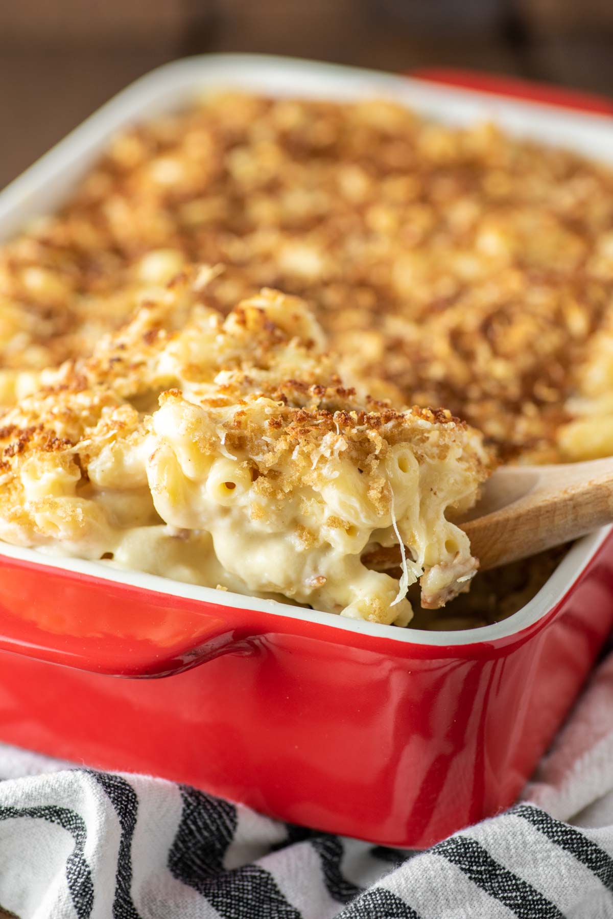 Smoked Gouda Bacon Mac and Cheese Recipe - Chisel & Fork