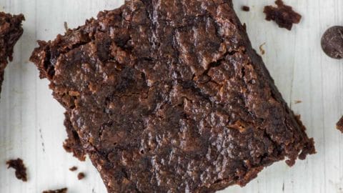 Eggless Chocolate Brownie (No Fudge) – Brownie Point India