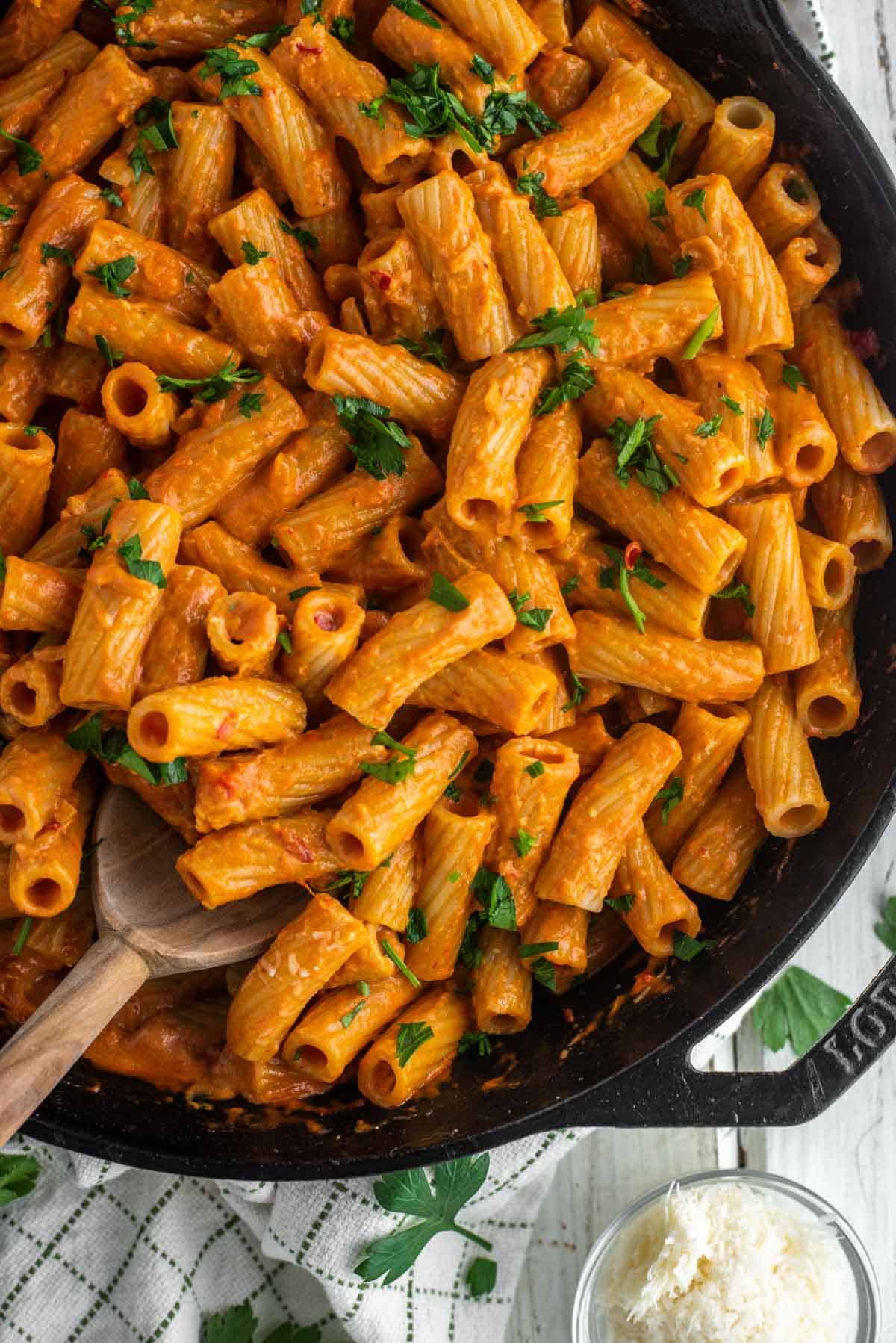 Spicy Rigatoni - Chisel & Fork